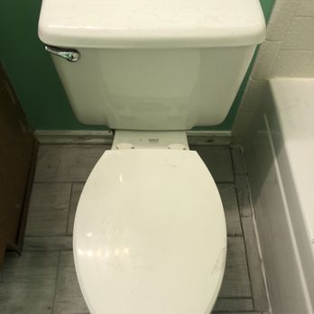 McSwain Services - Work around the toilet and tub. I don't know what the plan was here. - Plumbing Near Me McSwain Services - Work around the toilet and tub. I don't know what the plan was here. - Plumbing Near Me