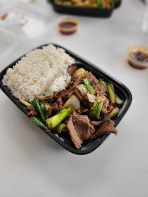 Hoy's Wok Chinese Food by null