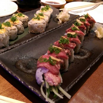 Roka Akor - Chicago - Dynamite Scallop Maki and Seared Wagyu Beef Maki - Sushi Bars Near Me - Chicago, Illinois Roka Akor - Chicago - Dynamite Scallop Maki and Seared Wagyu Beef Maki - Sushi Bars Near Me - Chicago, Illinois