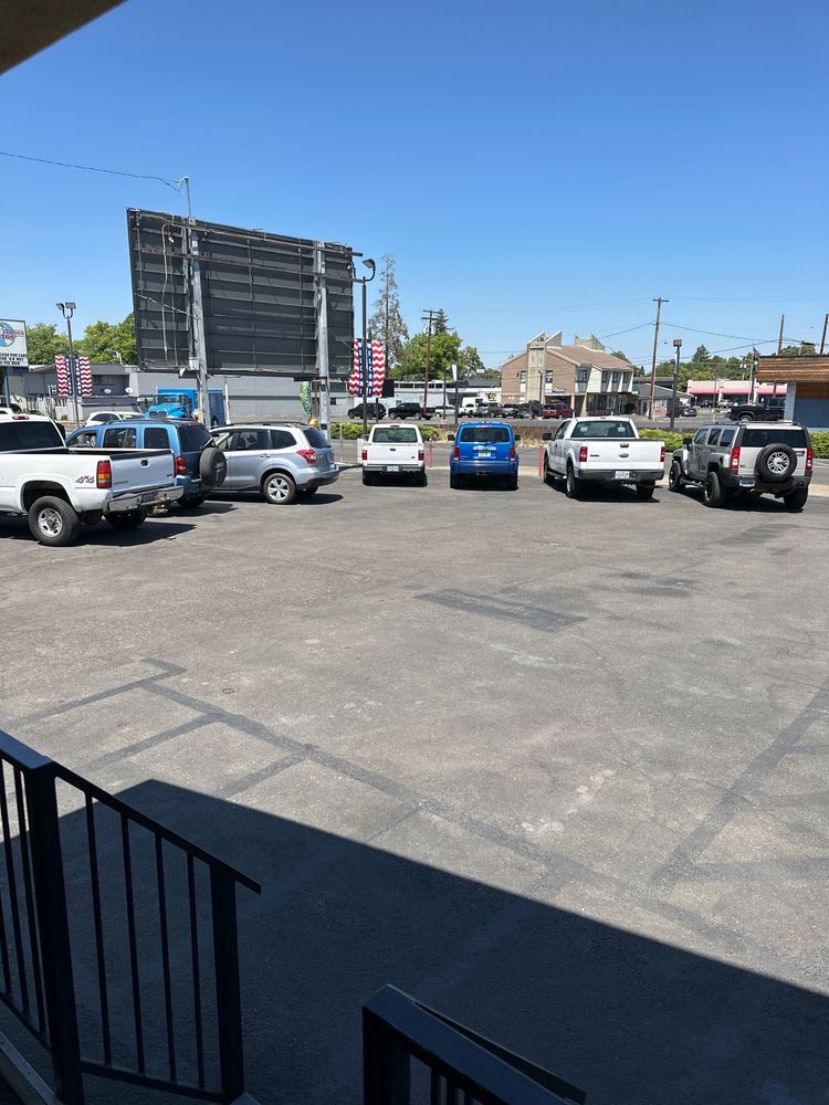 KNIGHT VEHICLES Updated June 2024 Medford, Oregon Used Car