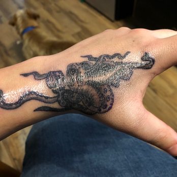 Malcolm's Tattoos & Piercings - Tattoo Near Me - Sulphur, Louisiana