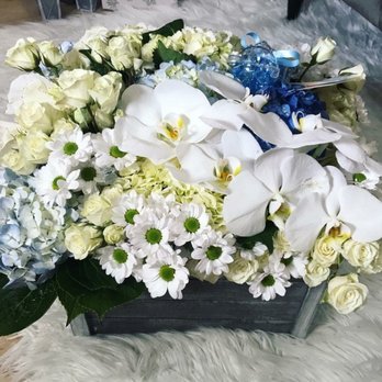 Tihana's Flowers - ABOVE PICASSO TYPE OF ARTISTIC TOUCH OF BEAUTY!! - Florists Near Me - Studio City, California Tihana's Flowers - ABOVE PICASSO TYPE OF ARTISTIC TOUCH OF BEAUTY!! - Florists Near Me - Studio City, California