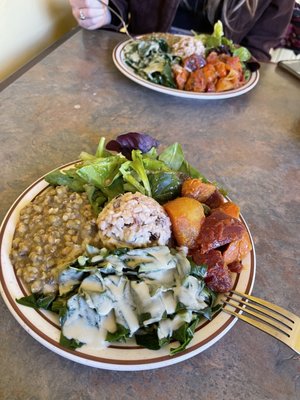 Shangri-La Vegan On Linden by null