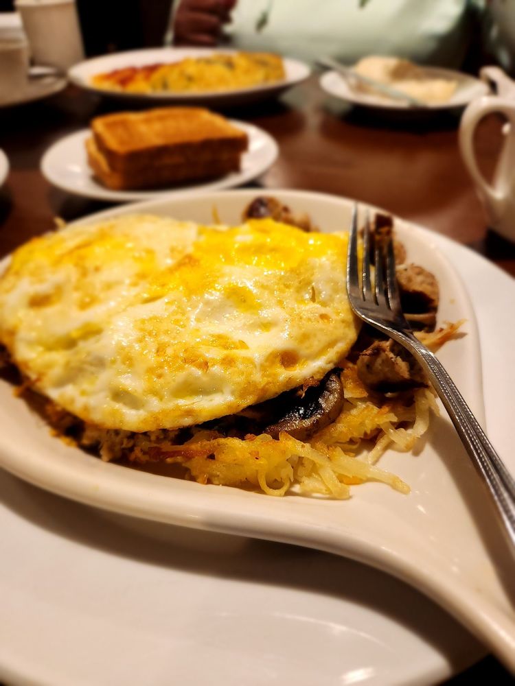 Eggsellent Cafe