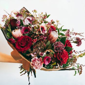 Revel Shop - $150 valentine's bouquet - Florists Near Me - San Francisco, California Revel Shop - $150 valentine's bouquet - Florists Near Me - San Francisco, California