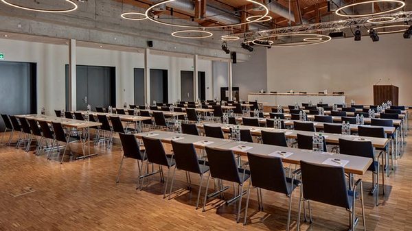 Hotel & Conference Center Sempachersee by null