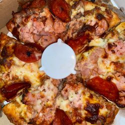 Exlines' Best Pizza in Town