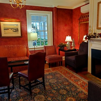 Green Mountain - Newly renovated during Covid era - 12/31/2021 - Hotels Near Me - Stowe, Vermont