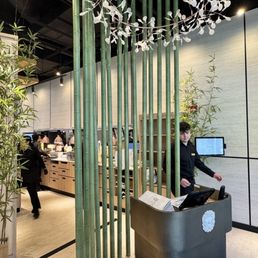 Lobby Lobby
