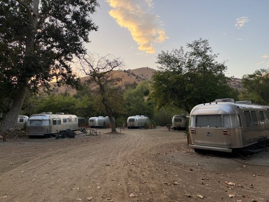 AutoCamp Sequoia by null