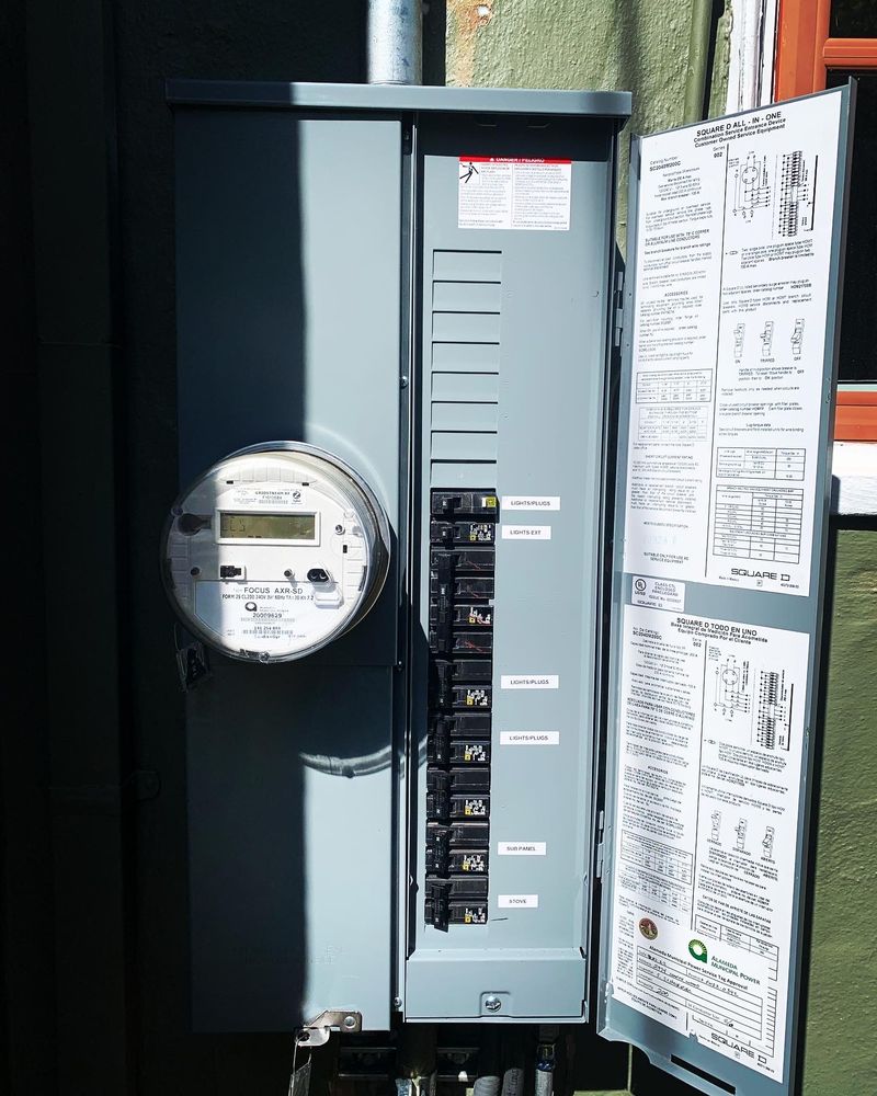 Slide of T-Electric