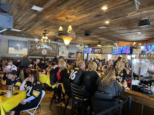 Harold's Cave Creek Corral by null