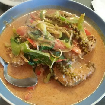 Chillin' Thai Cuisine - Thai Near Me - El Monte, California