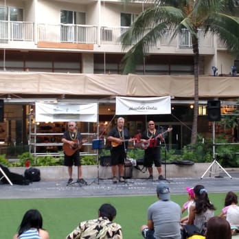 Waikiki Beach Walk - Musicians - Shopping Centers Near Me - Honolulu, Hawaii Waikiki Beach Walk - Musicians - Shopping Centers Near Me - Honolulu, Hawaii