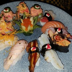 WÄNG izakaya - Sushi Nigiri 12 pieces ("modern")
