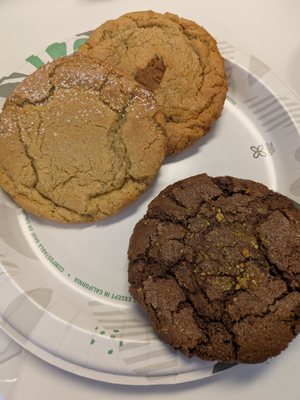 Hungry Crumbs by null