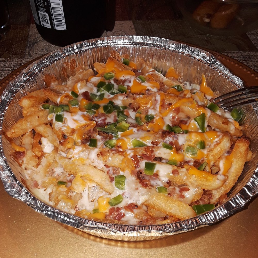 Pizza Roma - a pizza in a pie pan - Italian Near Me - Quakertown, Pennsylvania Pizza Roma - a pizza in a pie pan - Italian Near Me - Quakertown, Pennsylvania