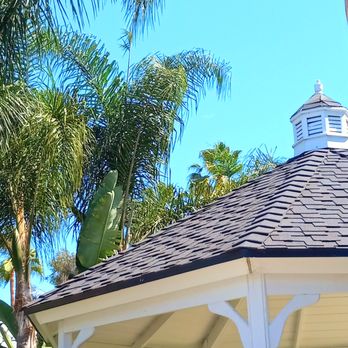 Palm Garden Hotel - Fantasy Island vibes in the gazebo area. - Hotels Near Me - Thousand Oaks, California