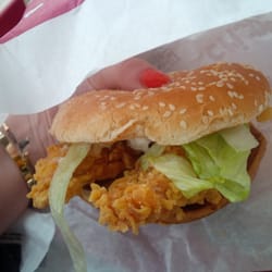 KFC - Le minuscule burger des bleus