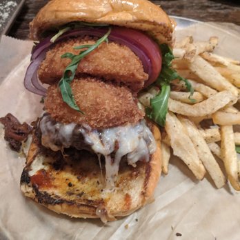Bacon Bourbon And Beer - B3 Burger - American Near Me - Washington, Pennsylvania Bacon Bourbon And Beer - B3 Burger - American Near Me - Washington, Pennsylvania