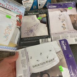 Bargain Barn - Crafty sets of pillow cases to embroider
