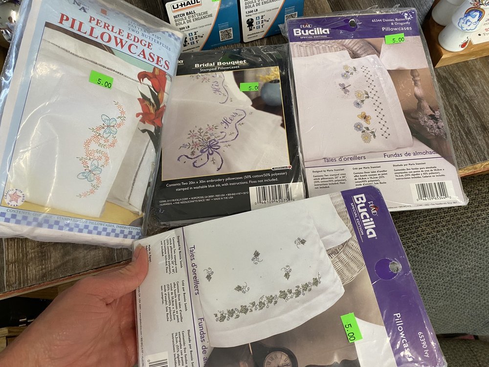 BARGAIN BARN Updated October 2024 104 Wilson St, Thayer, Kansas