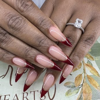 Luxe Nails & Spa - Nail Salons Near Me - Des Plaines, Illinois