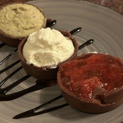 Capones Italian Kitchen - Tartlet trio