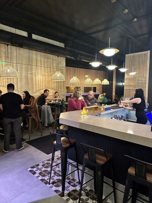 Wave Sushi & Sake by null