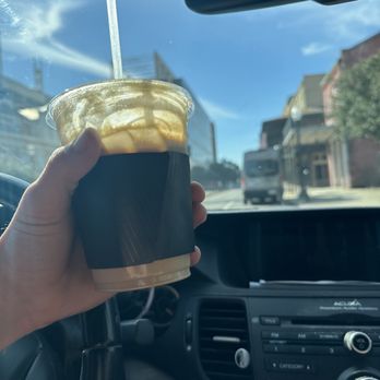 KnuckleBones Elixir - Dirty Santa Latte - Coffee & Tea Near Me - Mobile, Alabama