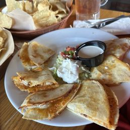 Chicken bacon ranch quesadilla at Chili's Chicken bacon ranch quesadilla at Chili's