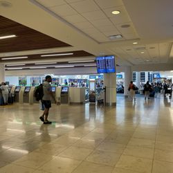TSA - Orlando International Airport - MCO
