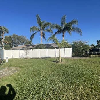 XL Fencing - XL fence install - Fences & Gates Near Me - Pompano Beach, Florida