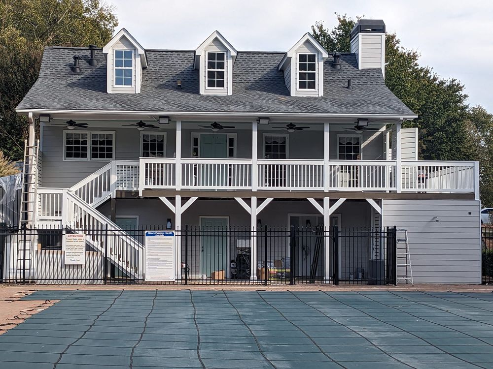 Slide of Robur Exteriors