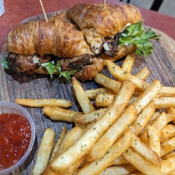 Boukan - Caesar Jerk Chicken Sandwich - Burgers Near Me - Toronto, Ontario