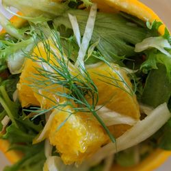 Daun Cooks - Mixed greens with a spicy Mandarin dressing