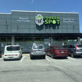 The Green Spot Omaha - Front of the shop - Pet Stores Near Me - Omaha, Nebraska The Green Spot Omaha - Front of the shop - Pet Stores Near Me - Omaha, Nebraska