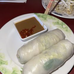 Pho 301 Restaurant - Spring rolls