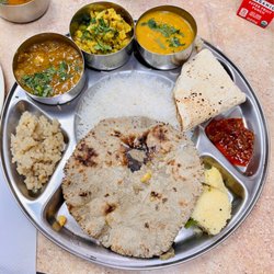 Gopal Vegetarian Restaurant - Big thali - bhajra rotli