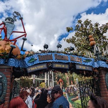 Haunted Mansion Holiday - Haunted Houses Near Me Haunted Mansion Holiday - Haunted Houses Near Me