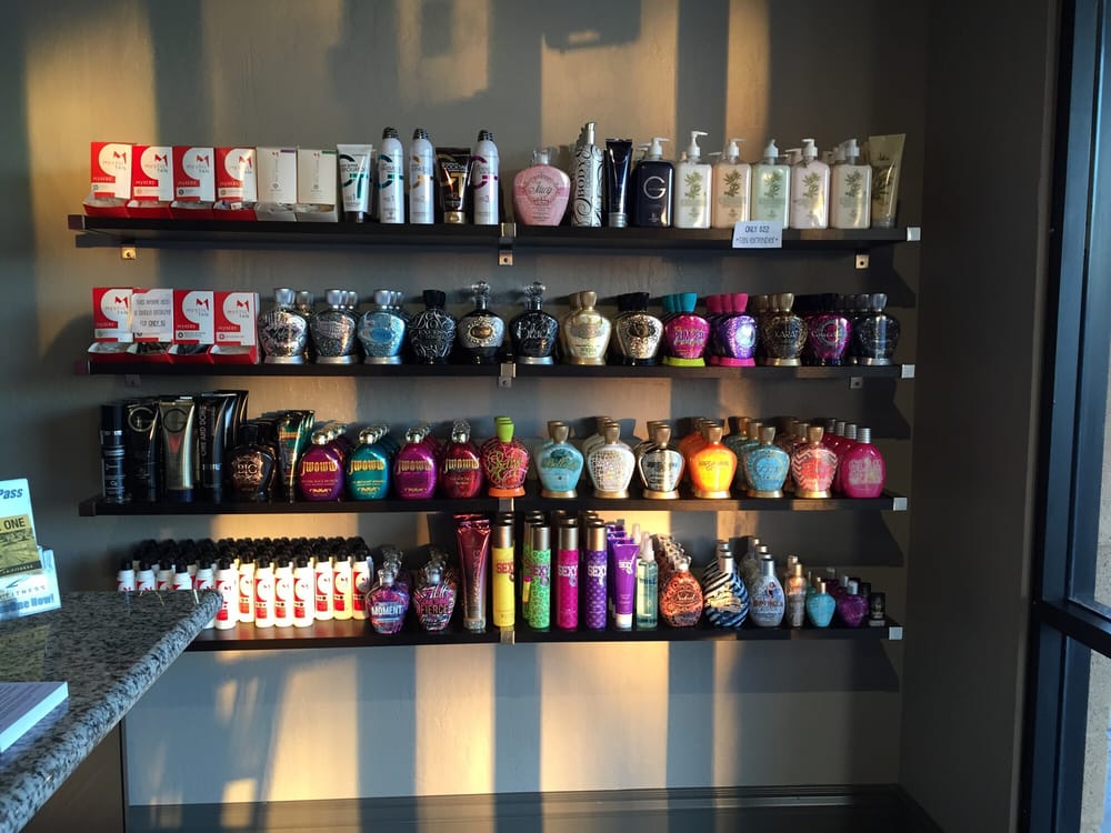 CELEBRITY TANNING Updated September 2024 18 Reviews 1705 S