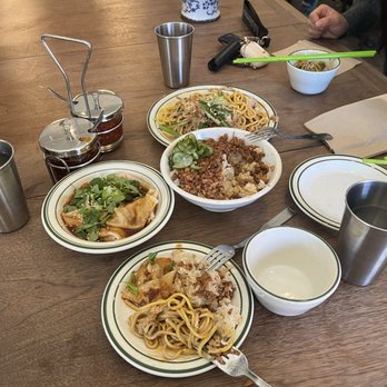 Liu’s Cafe - Cafes Near Me - Los Angeles, California