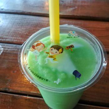 VN Fusion Bar N Grill - Bubble tea with pearl...and uncle in the back enjoying moms cooking. - Vietnamese Near Me - Gresham, Oregon VN Fusion Bar N Grill - Bubble tea with pearl...and uncle in the back enjoying moms cooking. - Vietnamese Near Me - Gresham, Oregon