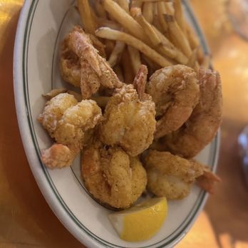 RT's Restaurant - FRIED GULF SHRIMP - Cajun/Creole Near Me - Alexandria, Virginia RT's Restaurant - FRIED GULF SHRIMP - Cajun/Creole Near Me - Alexandria, Virginia
