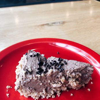 Doc's Commerce Smokehouse - Chocolate pie - Barbeque Near Me - Milwaukee, Wisconsin Doc's Commerce Smokehouse - Chocolate pie - Barbeque Near Me - Milwaukee, Wisconsin