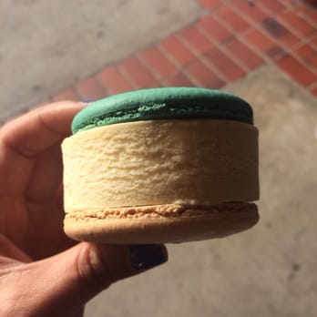 Van's Bakery - Milk & cereal macaron ice cream sandwich - does not come w/ cereal, add for .25 - Bakeries Near Me - San Jose, California Van's Bakery - Milk & cereal macaron ice cream sandwich - does not come w/ cereal, add for .25 - Bakeries Near Me - San Jose, California