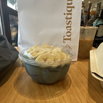 Toastique - Blue açai bowl hold the coco nut - Coffee & Tea Near Me - Danville, California
