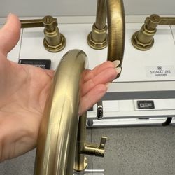 Ferguson Home - Bathroom faucet selection- Signature Hardware