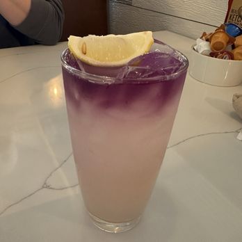 First Watch - Purple haze mocktail before stirring - Breakfast & Brunch Near Me - Alexandria, Virginia