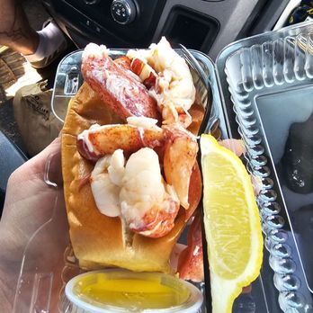 Footbridge Lobster - Best in the WORLD - Seafood Near Me - Ogunquit, Maine